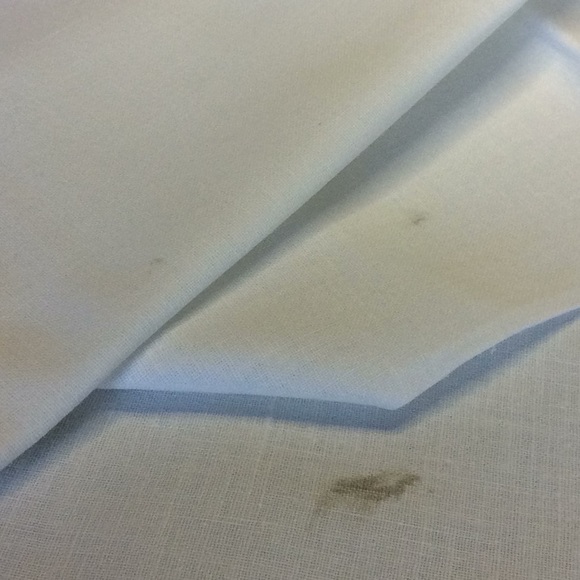 FINAL SALE PRICE Vintage White Stamped Floral Pillow Case Set - Picture 4 of 4